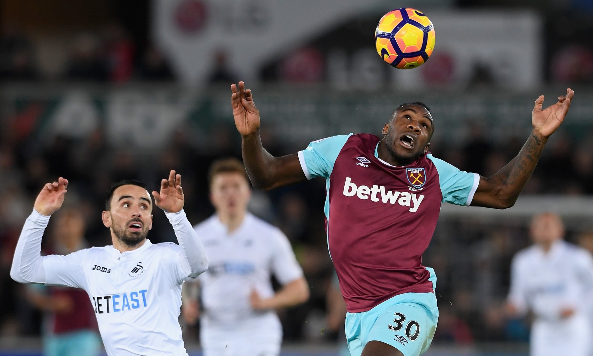 国际赛事中 国际赛事中